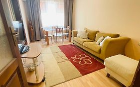 Lovely Apartment By The Sea Garden